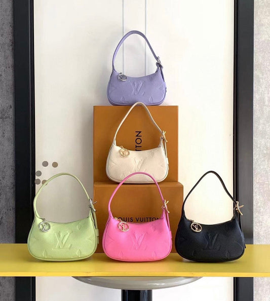 Moon Bag