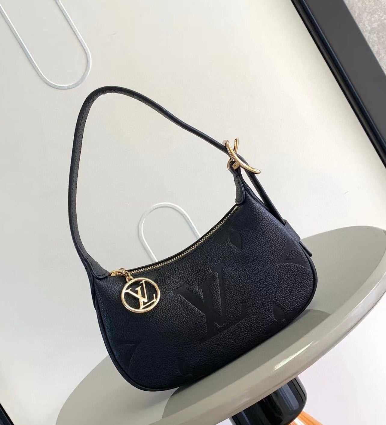 Moon Bag