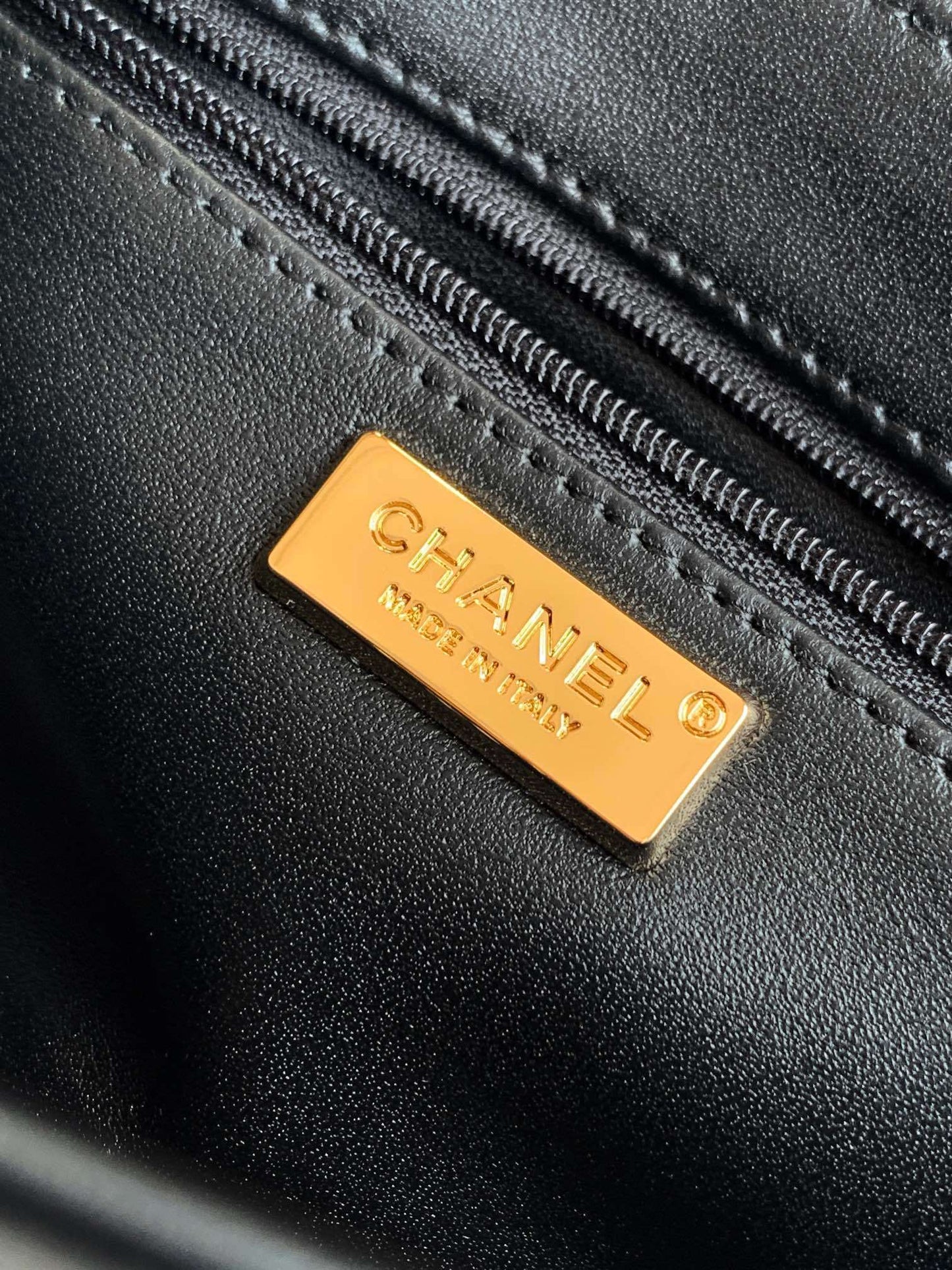 Raffia Classic Flap