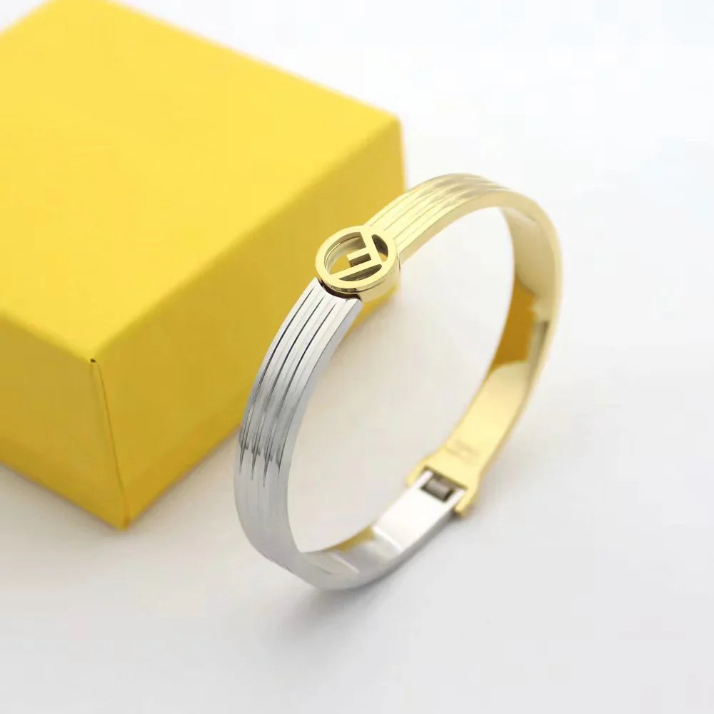 Logo Bracelet