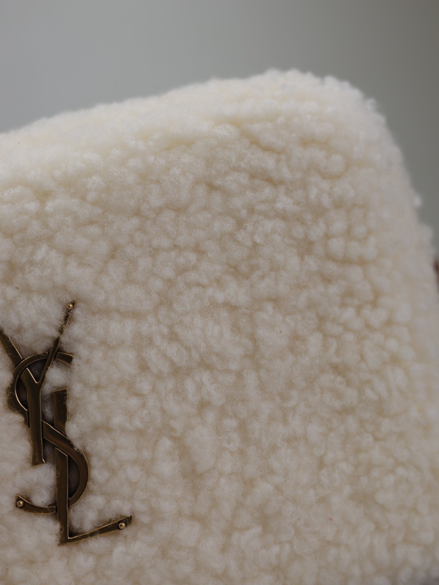 Shearling Lou Camera Bag