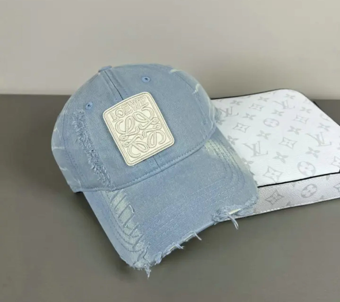 Logo Cap