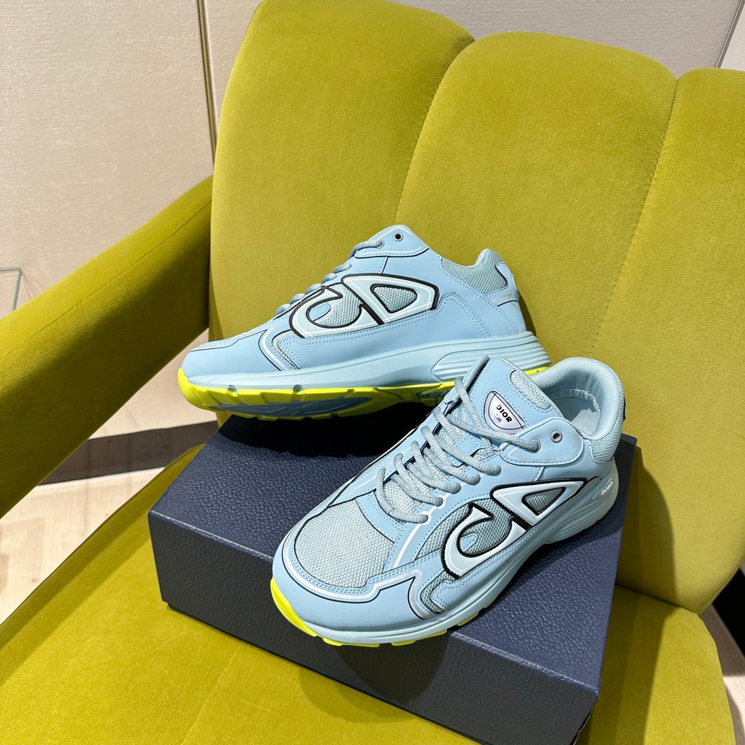 B30 Trainers