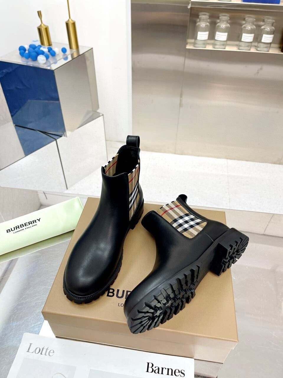 Check Boots