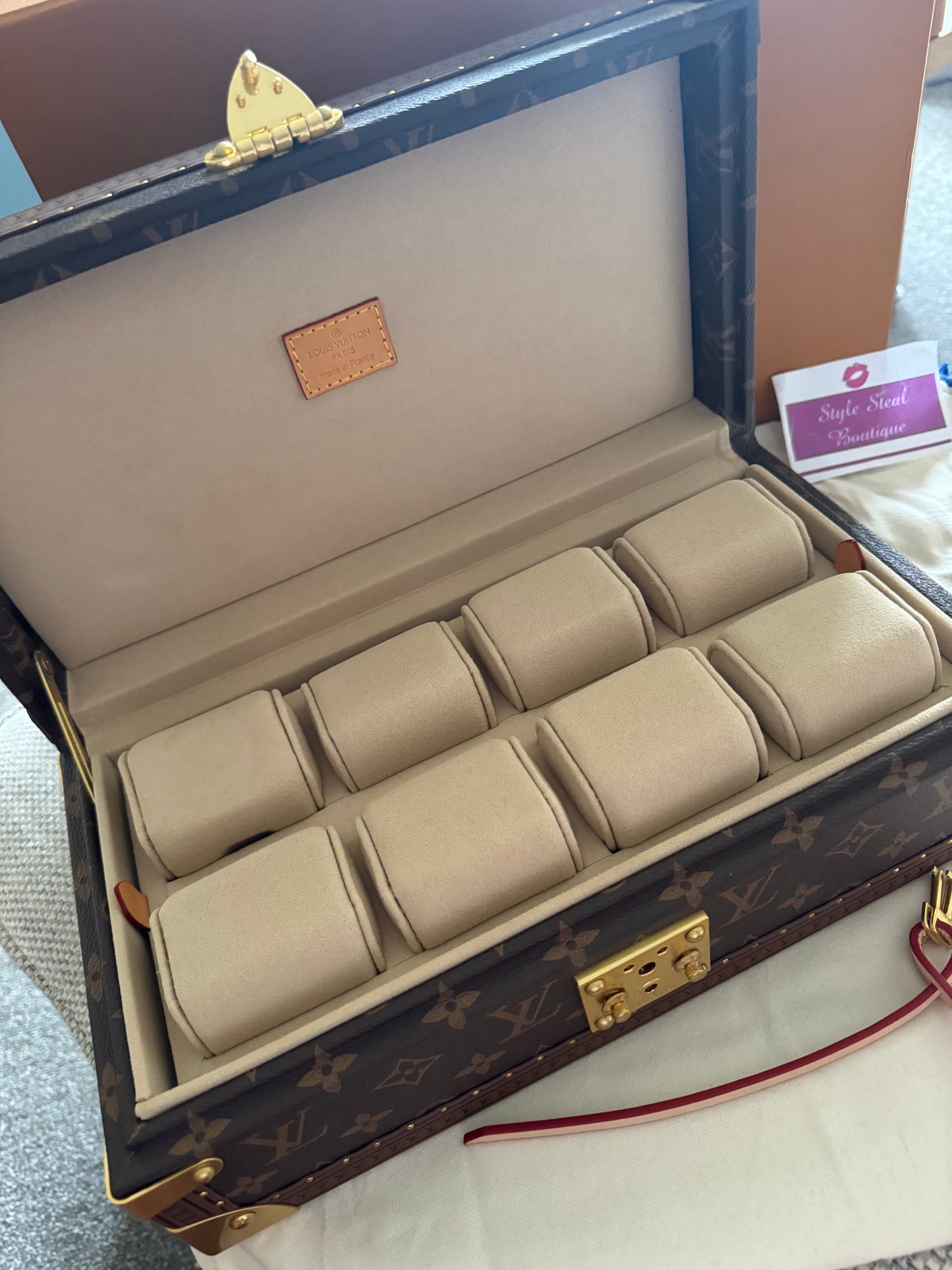 8 Watch Case