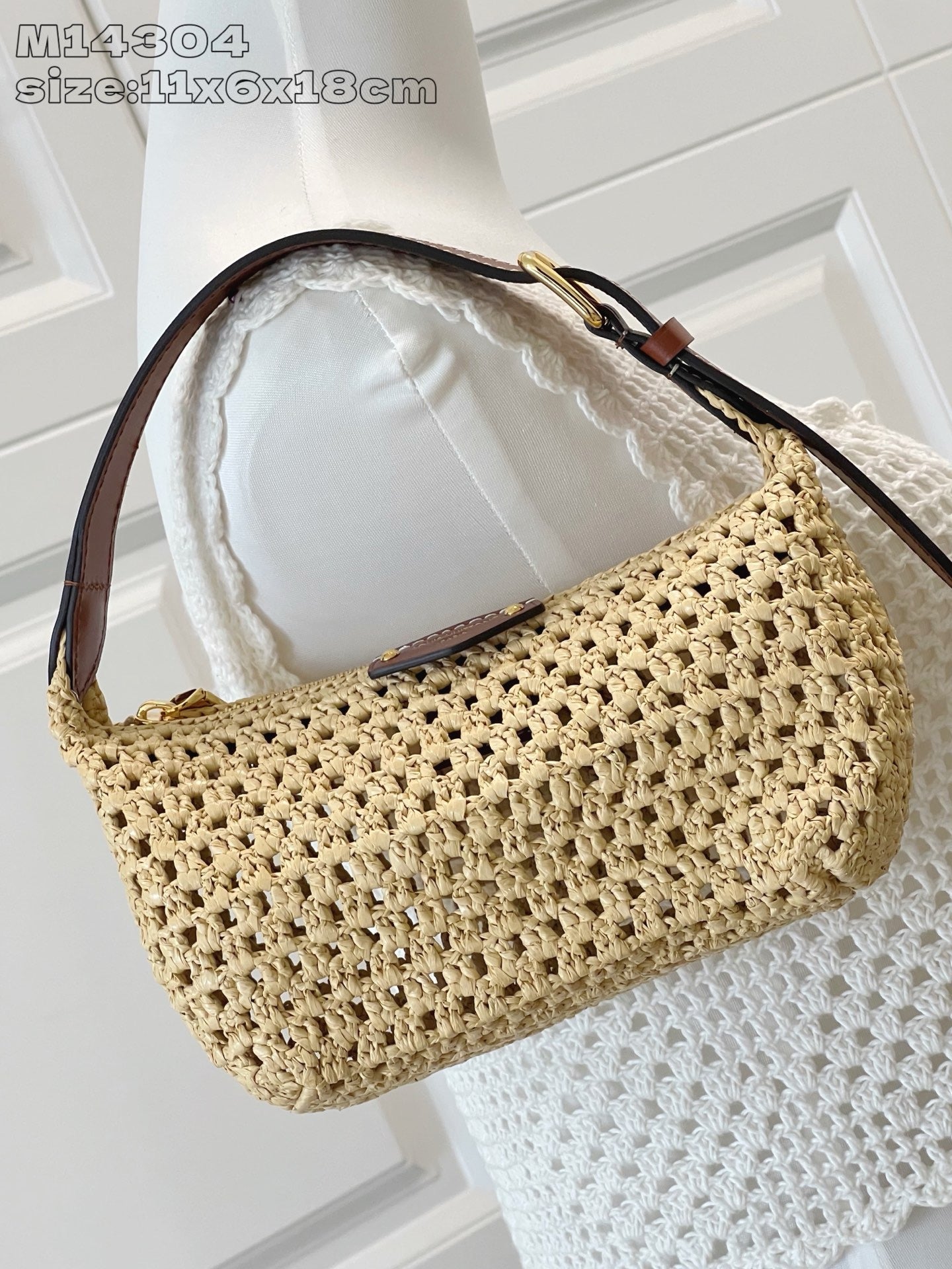 Hills Pochette
