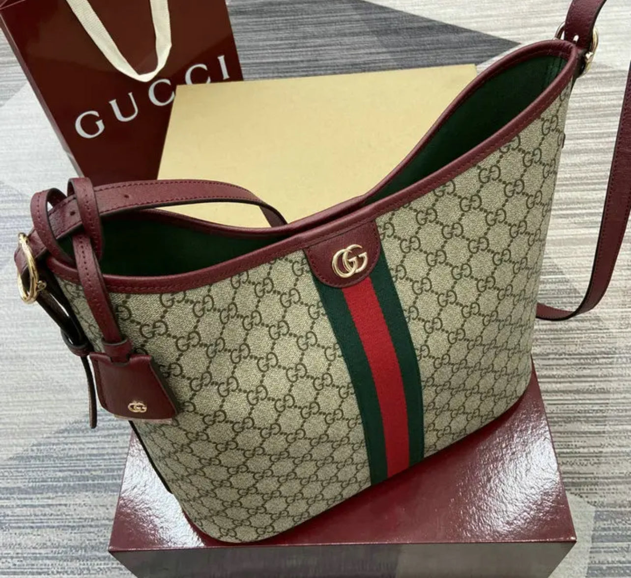 Ophidia Shoulder Bag