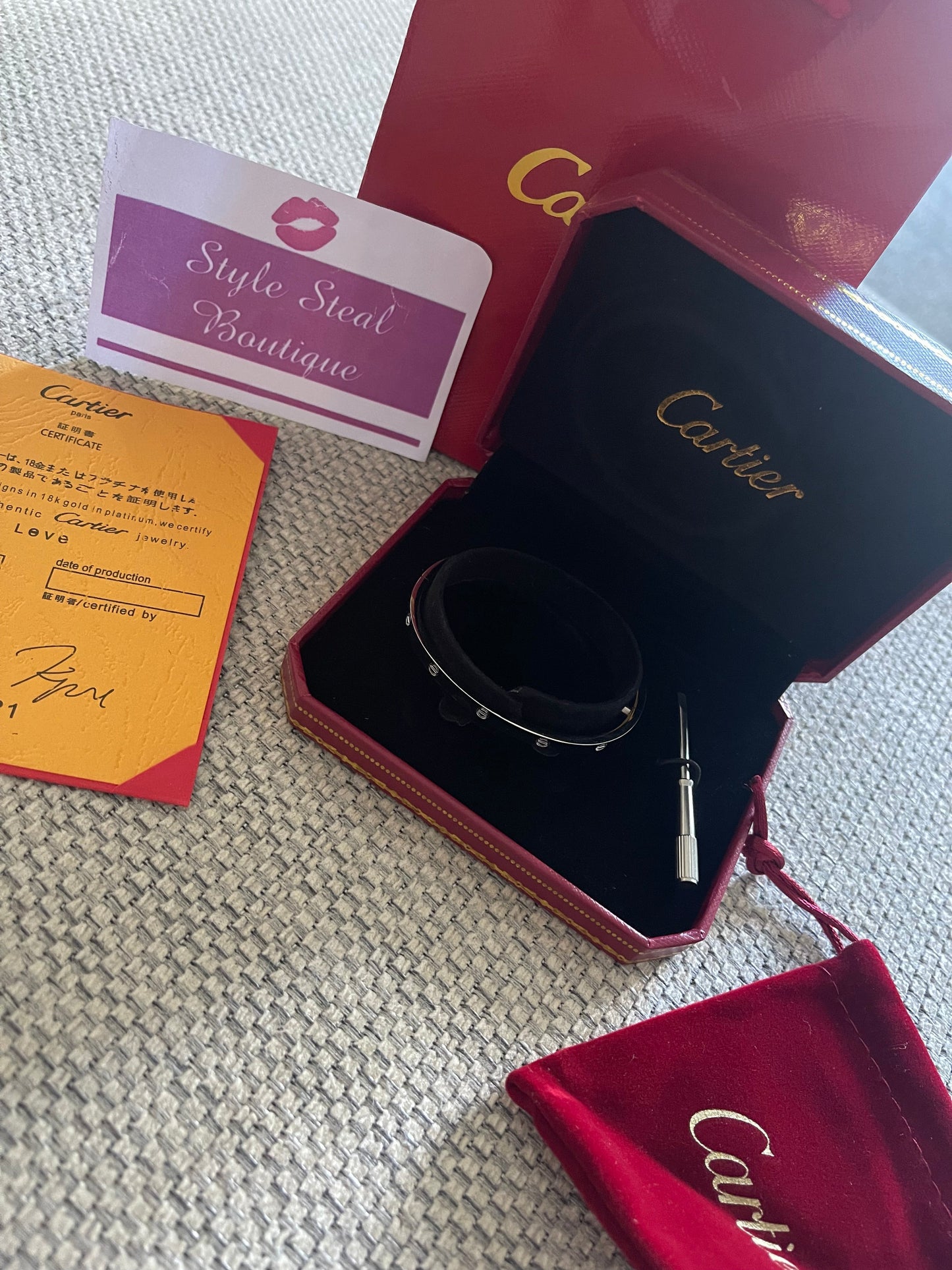 Love Thin Bangle