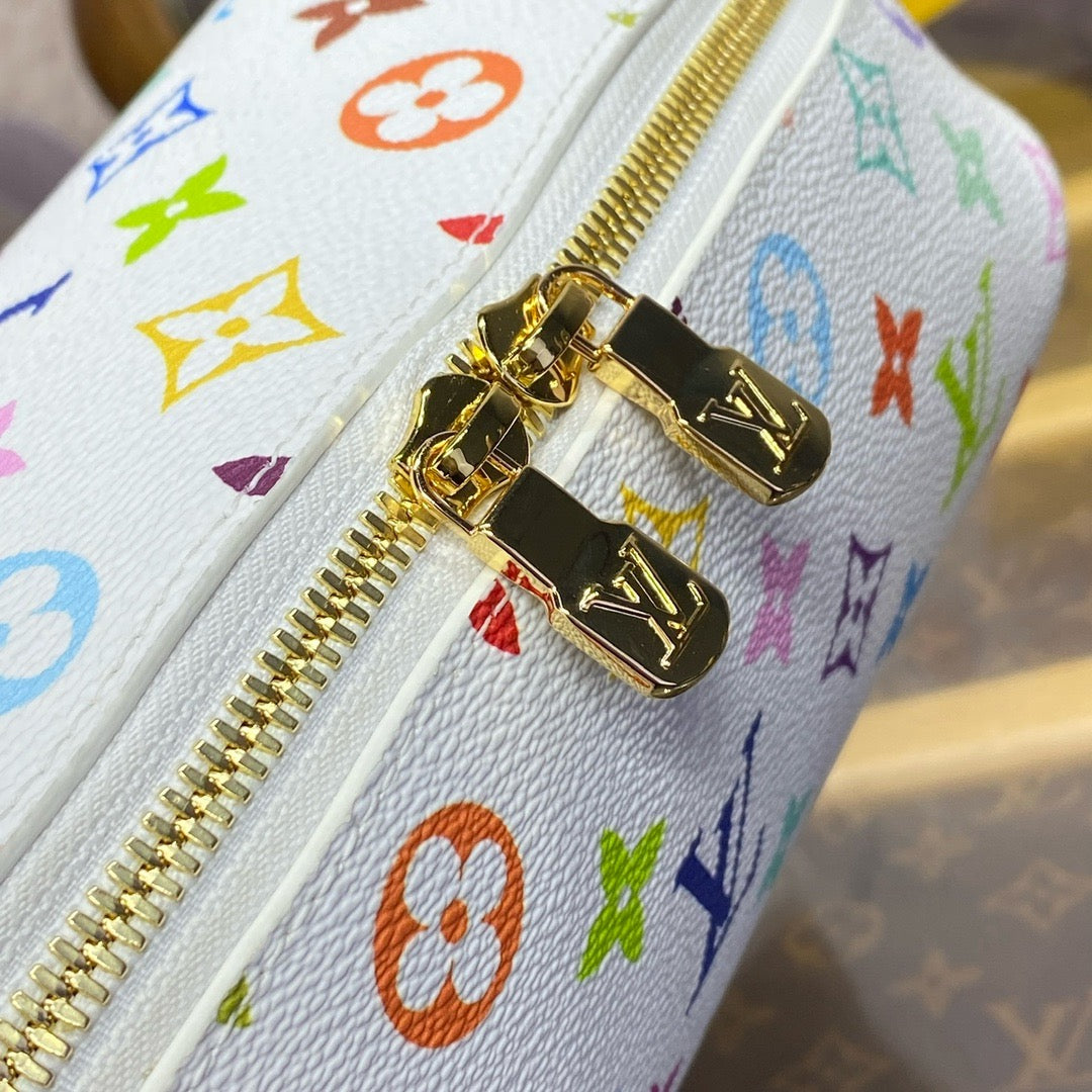 Cosmetic Pouch
