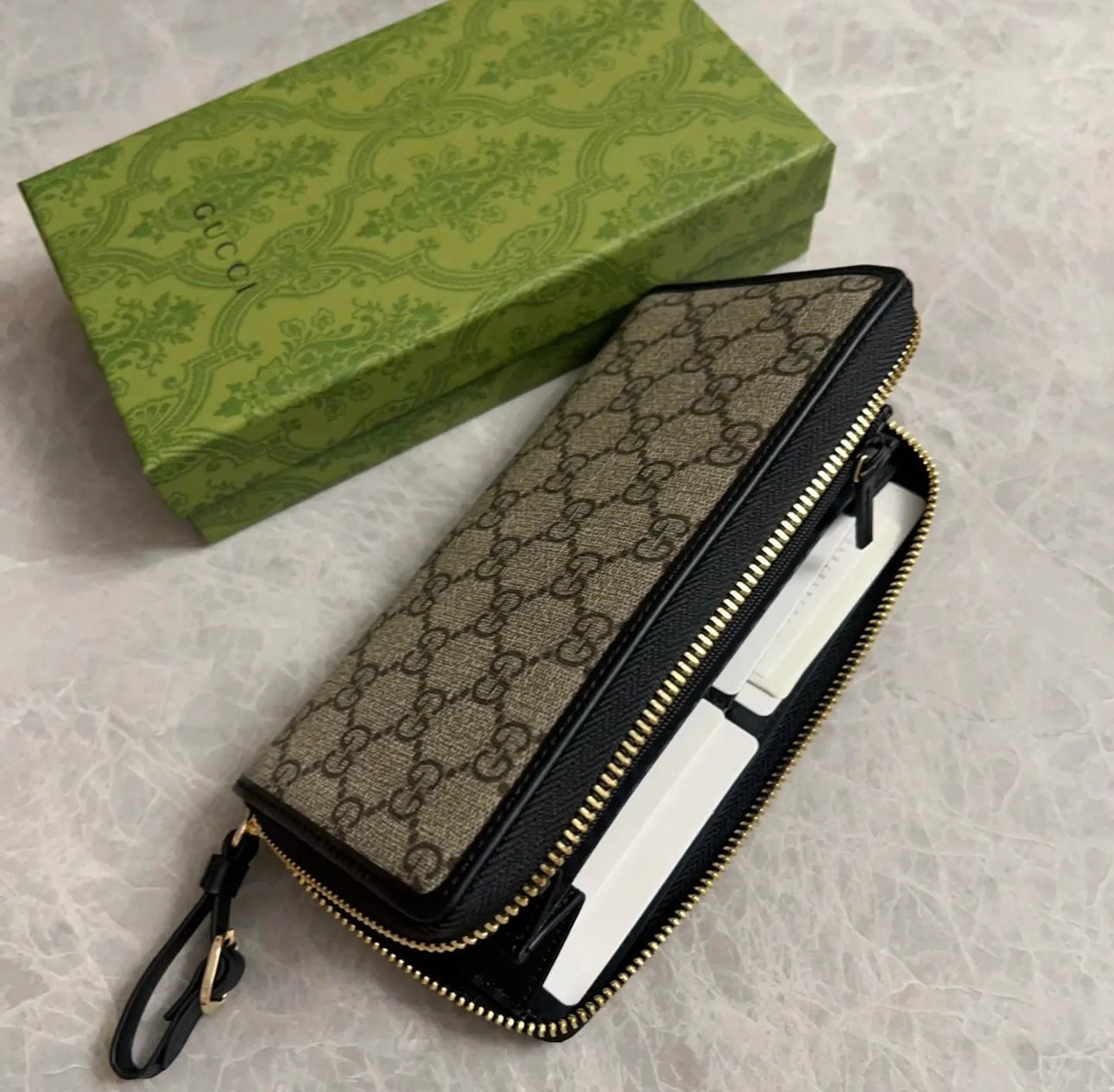 Zippy Wallet