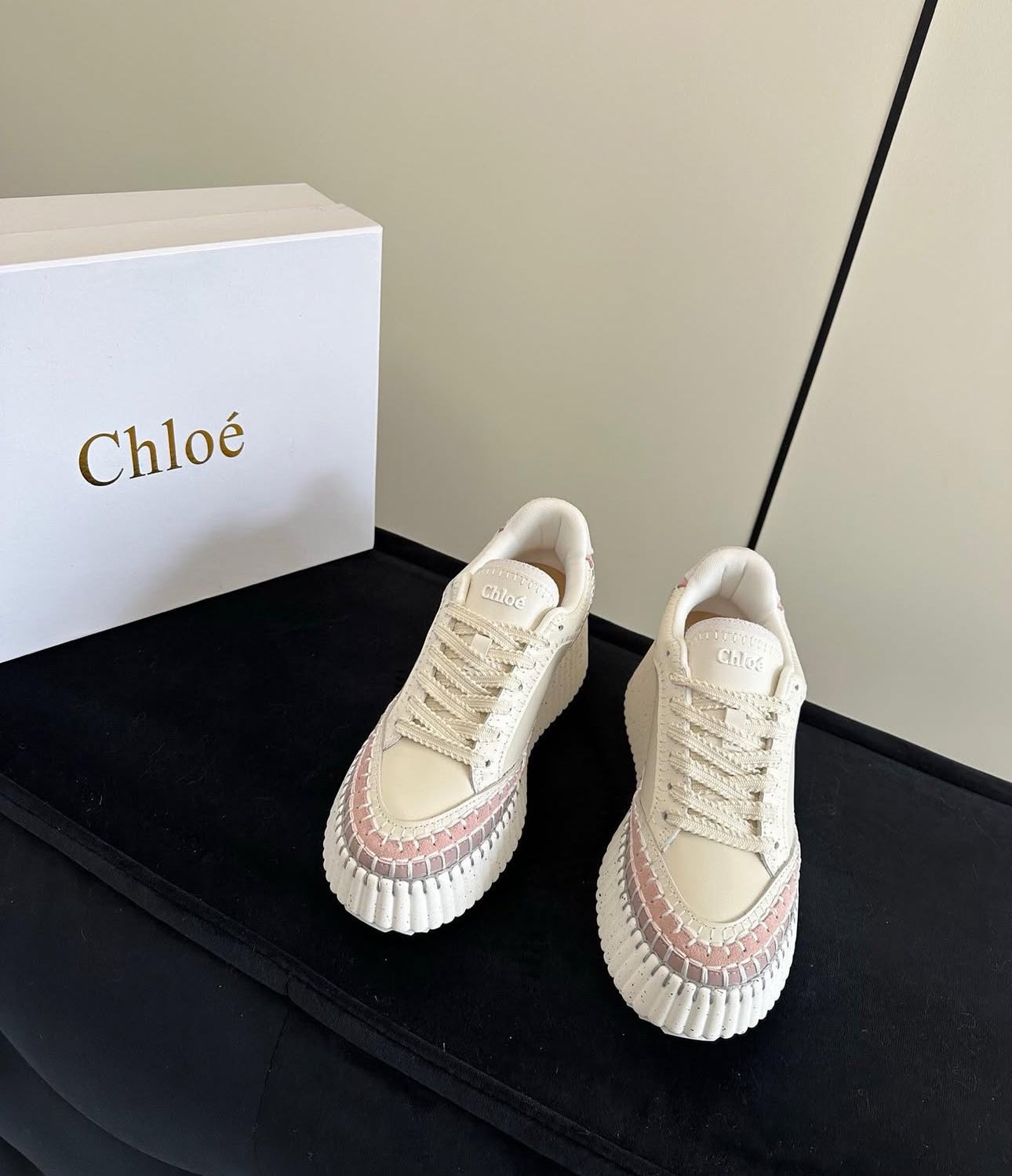 Nama Sneakers