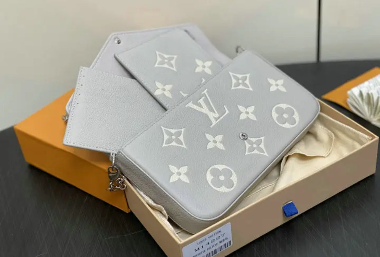 Pochette Felicie