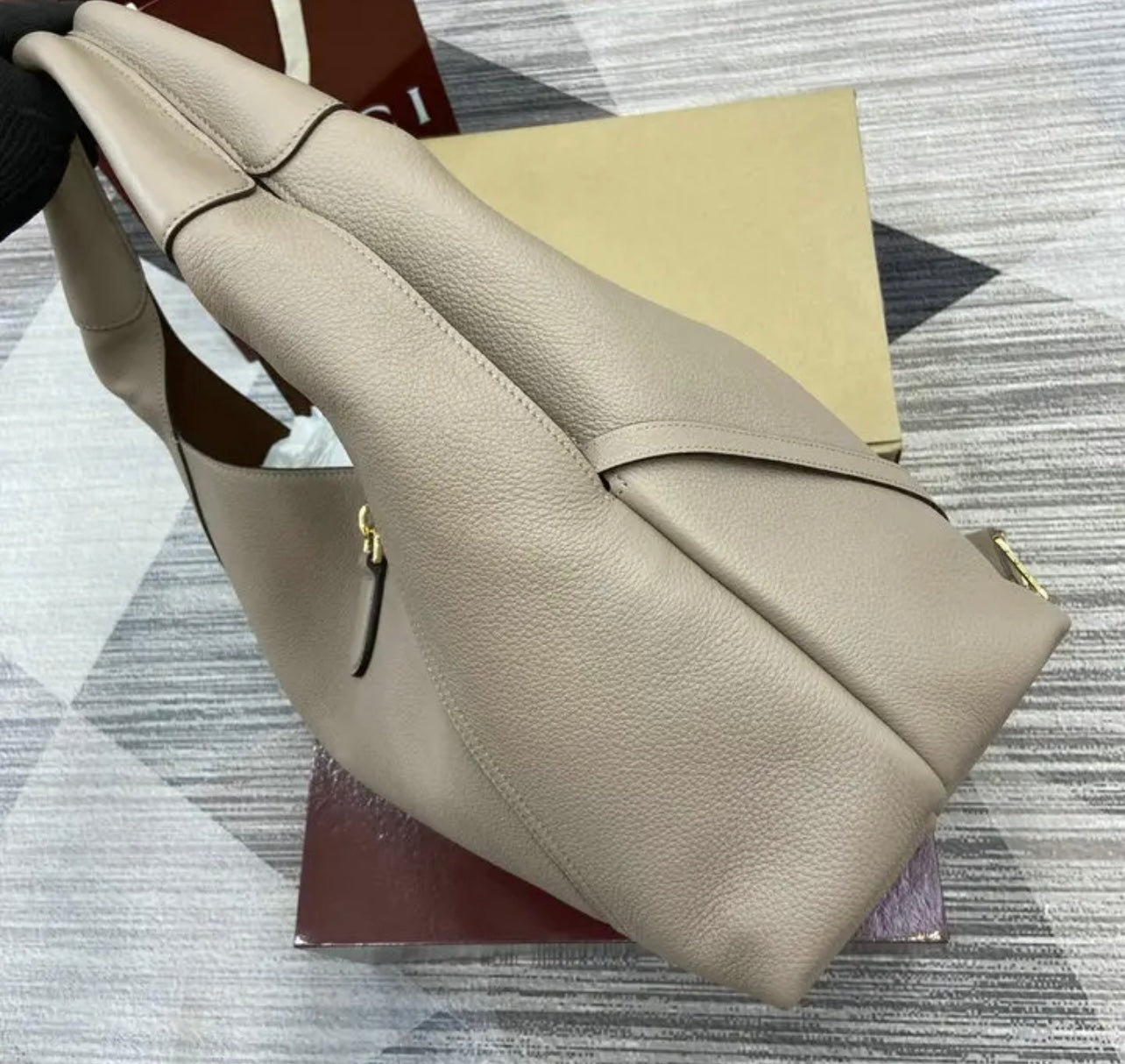 Medium Softbit Bag