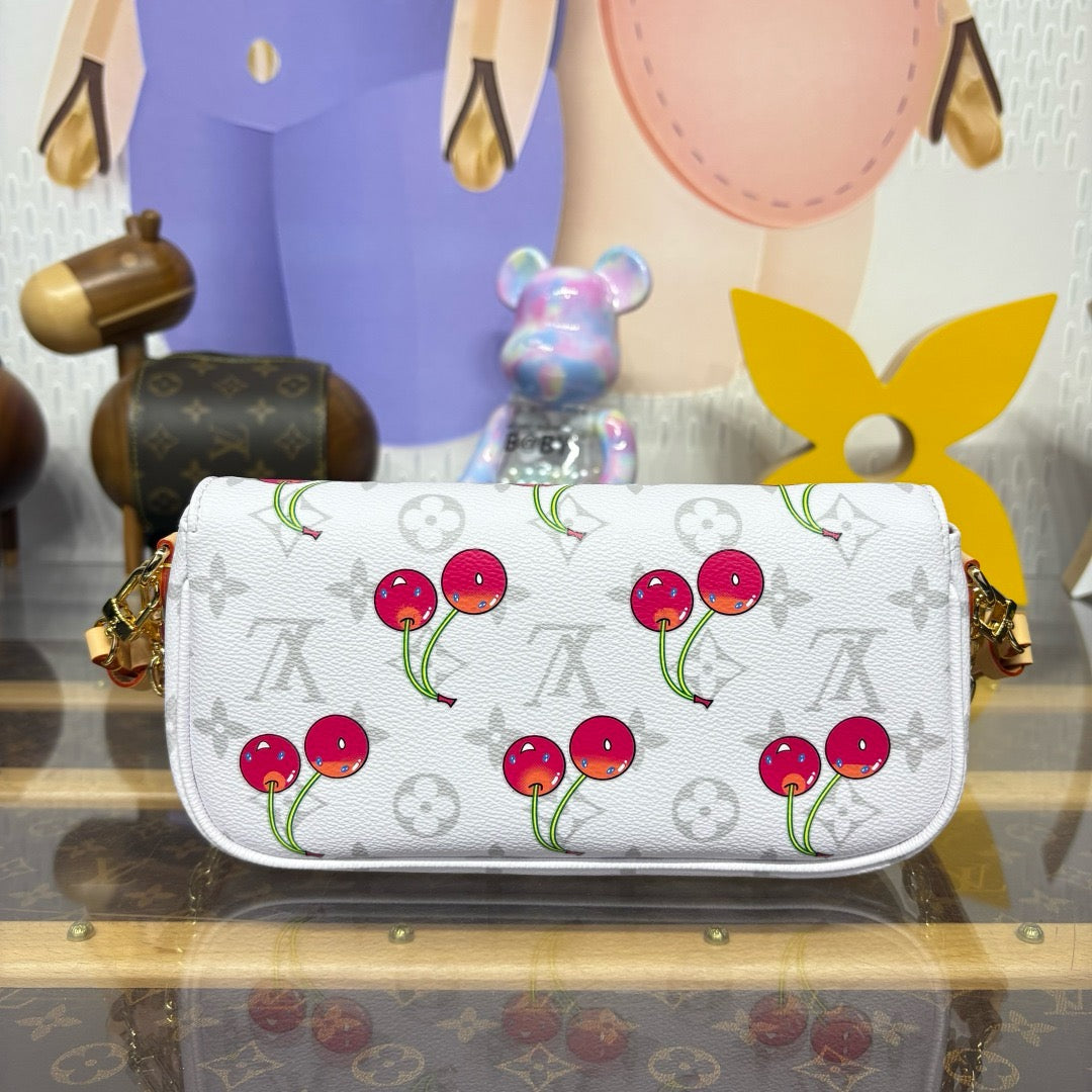 Ivy Chain Bag