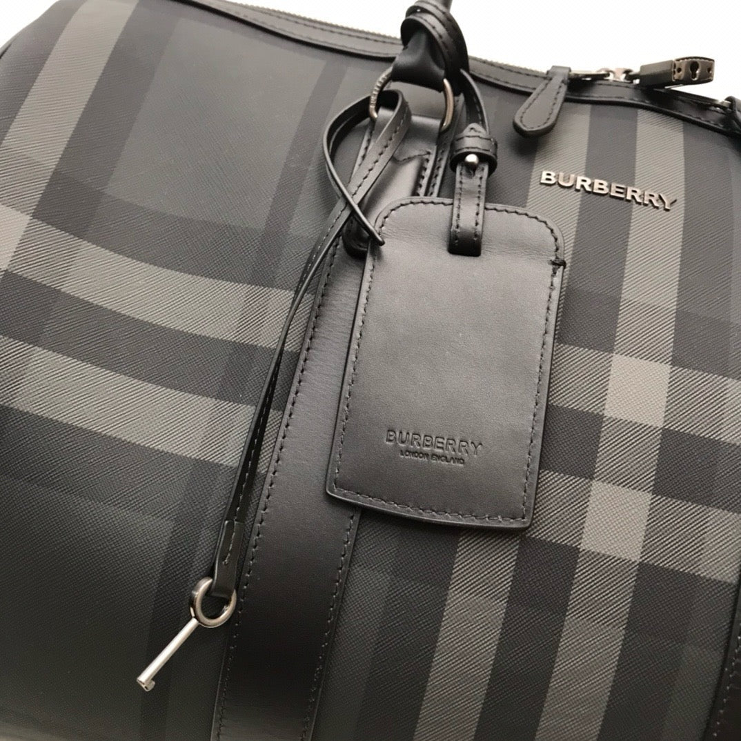Check Holdall