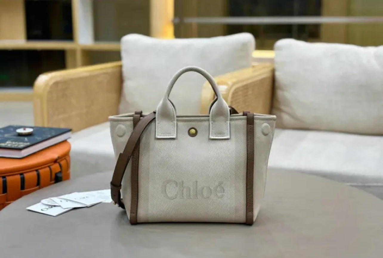 Carry Tote