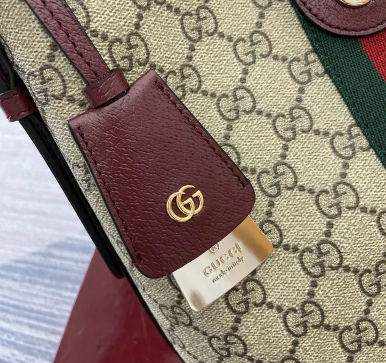 Ophidia Shoulder Bag