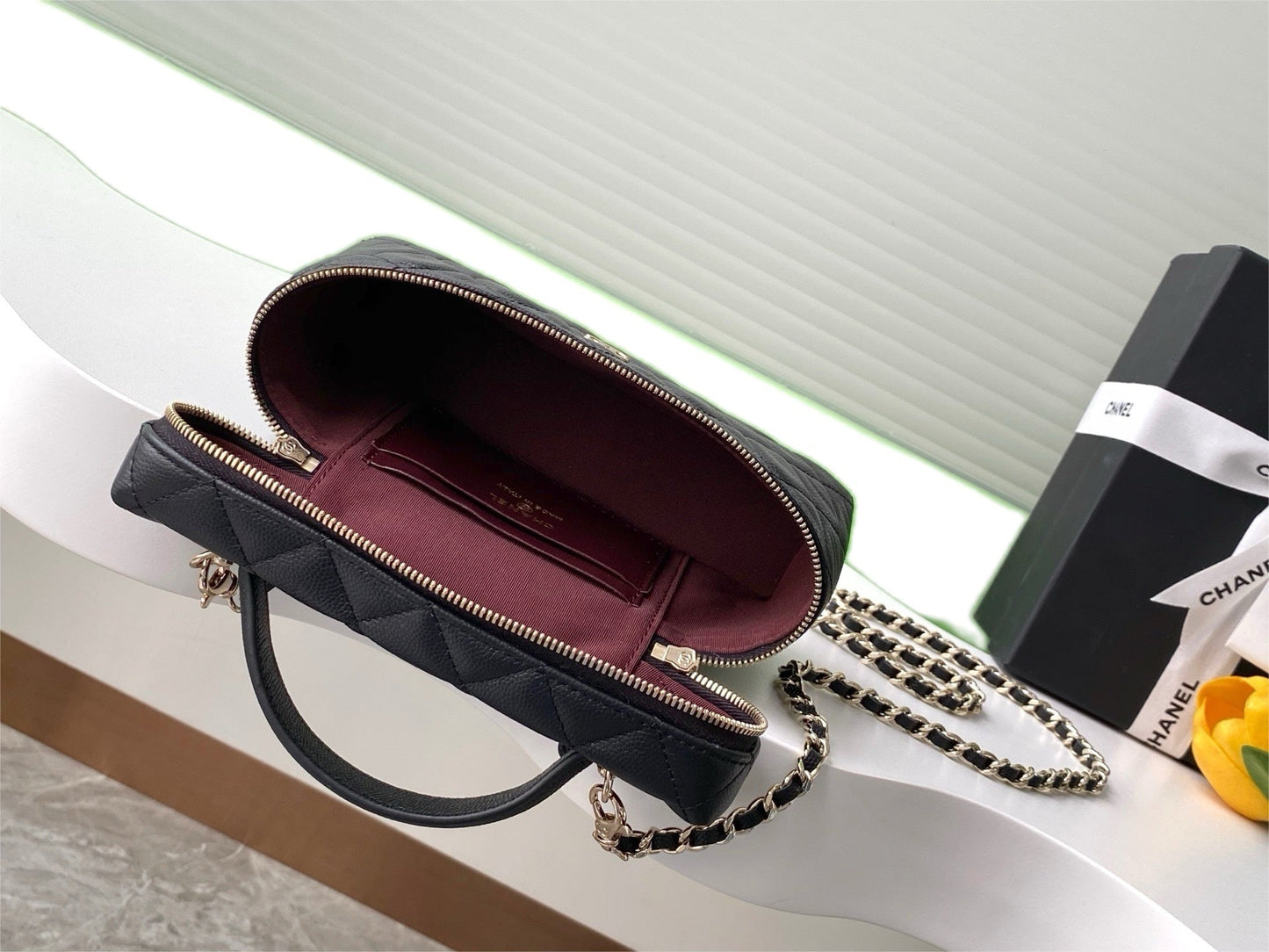 Trendy Vanity