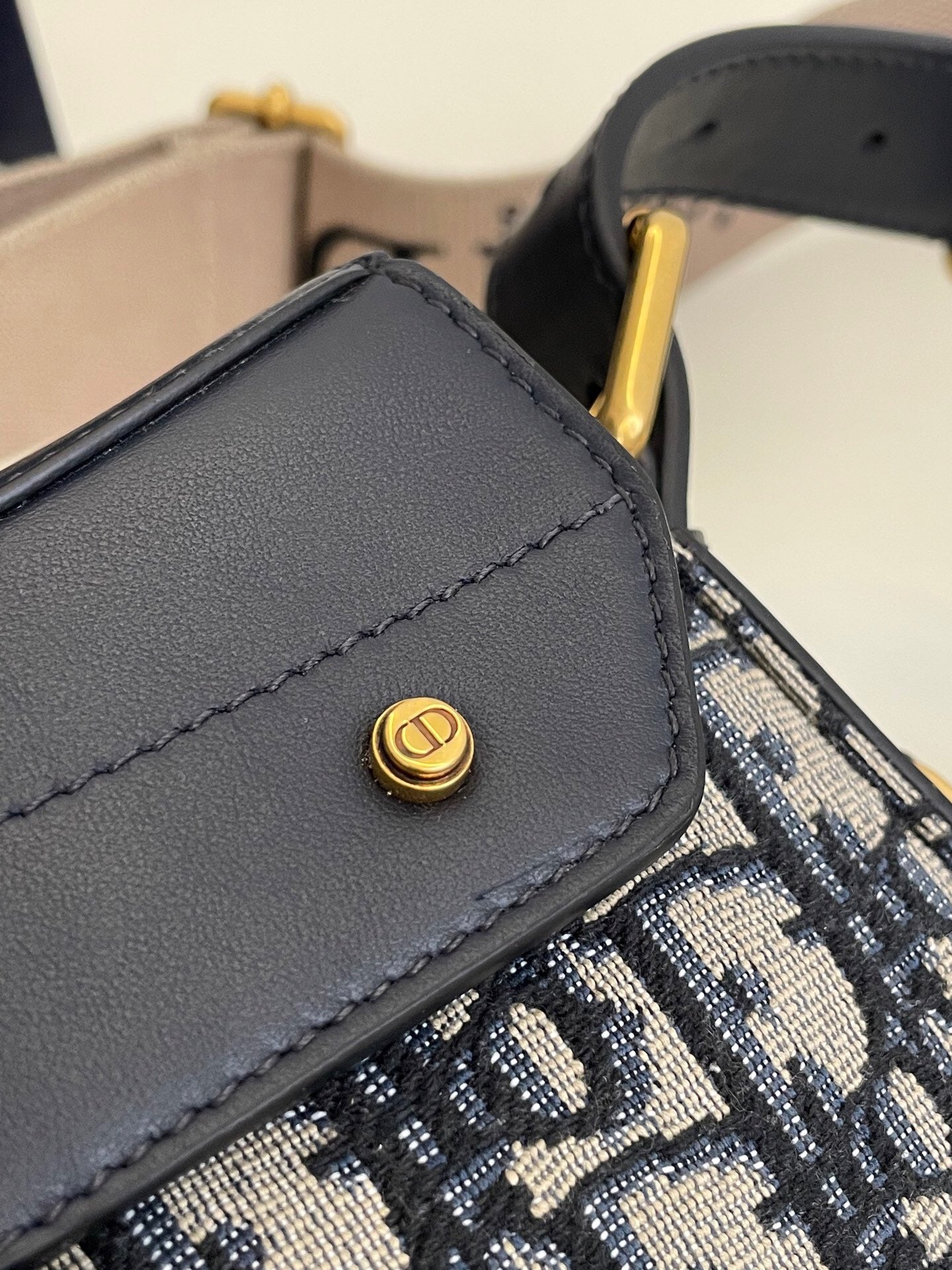 Oblique Shoulder Bag