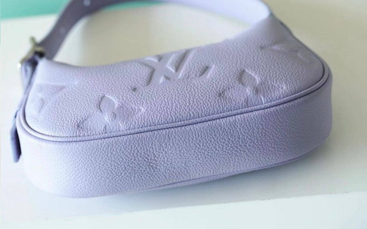 Moon Bag