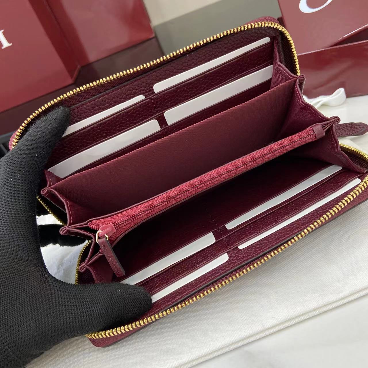 Zippy Wallet