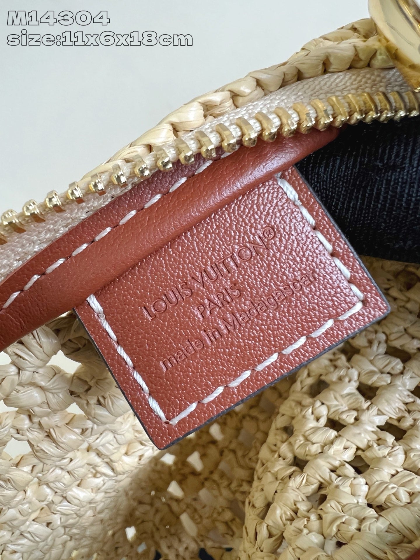 Hills Pochette