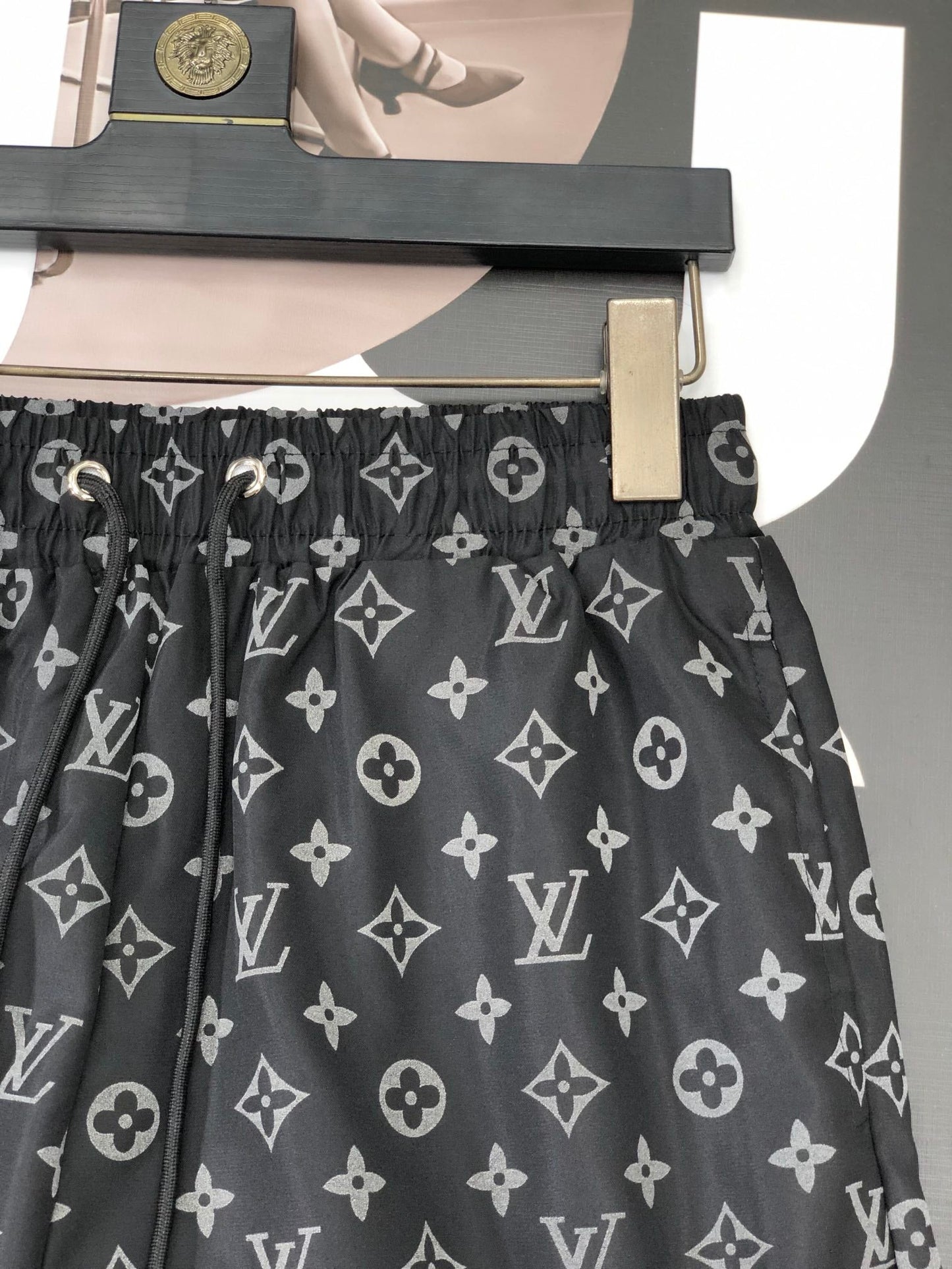 Logo Shorts