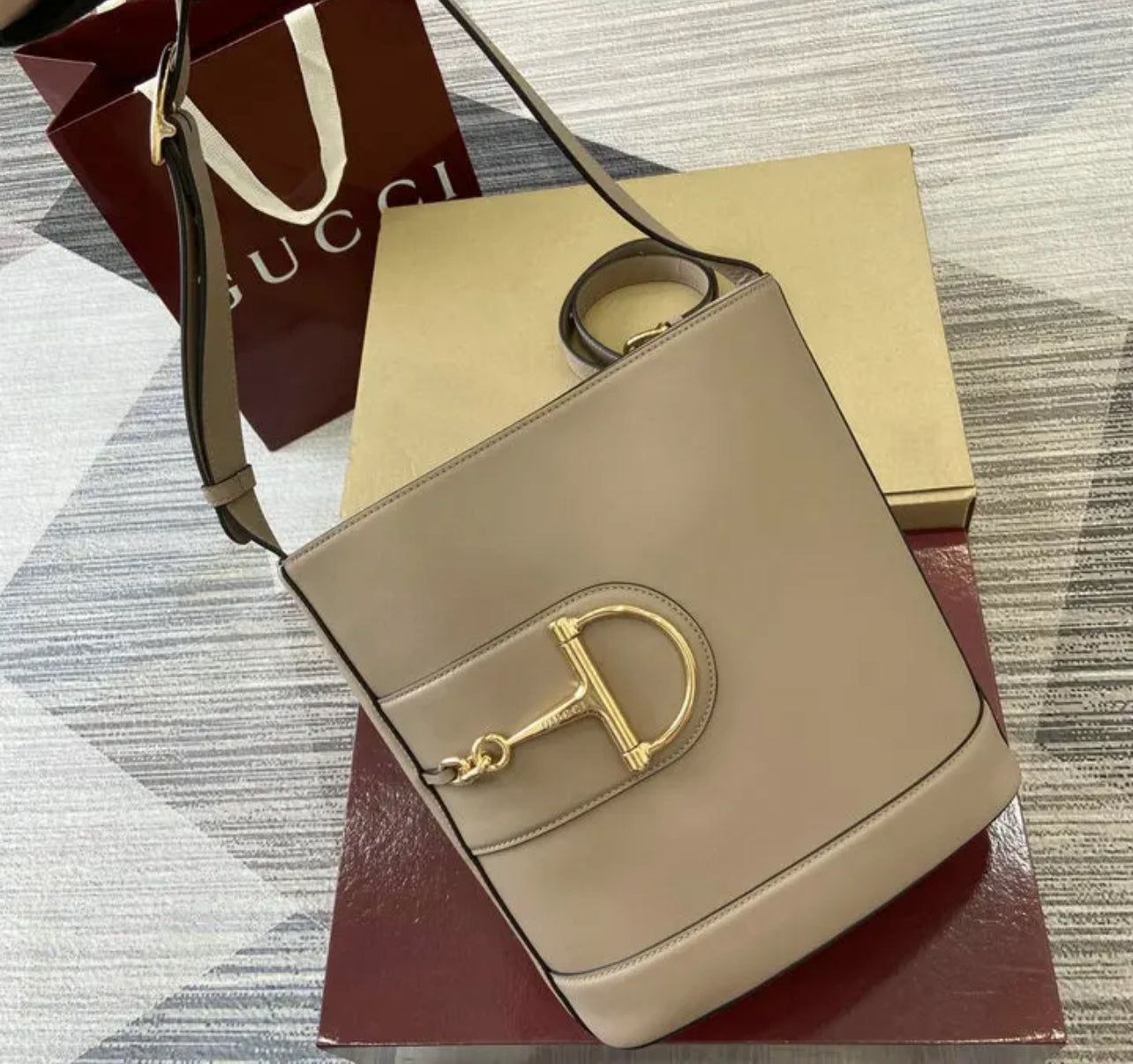 Medium Bucket Bag