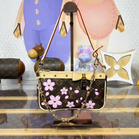 Pochette Accessories