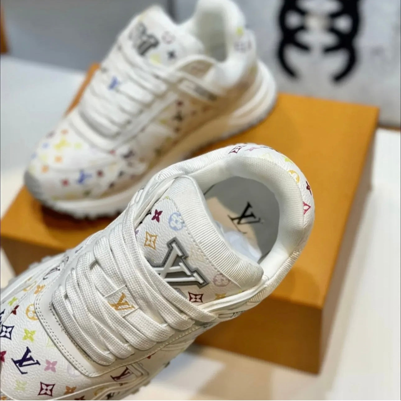 Logo Trainers