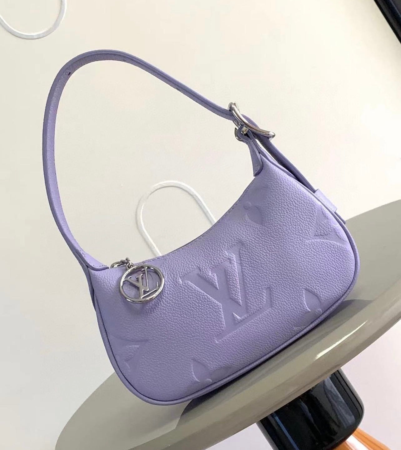 Moon Bag
