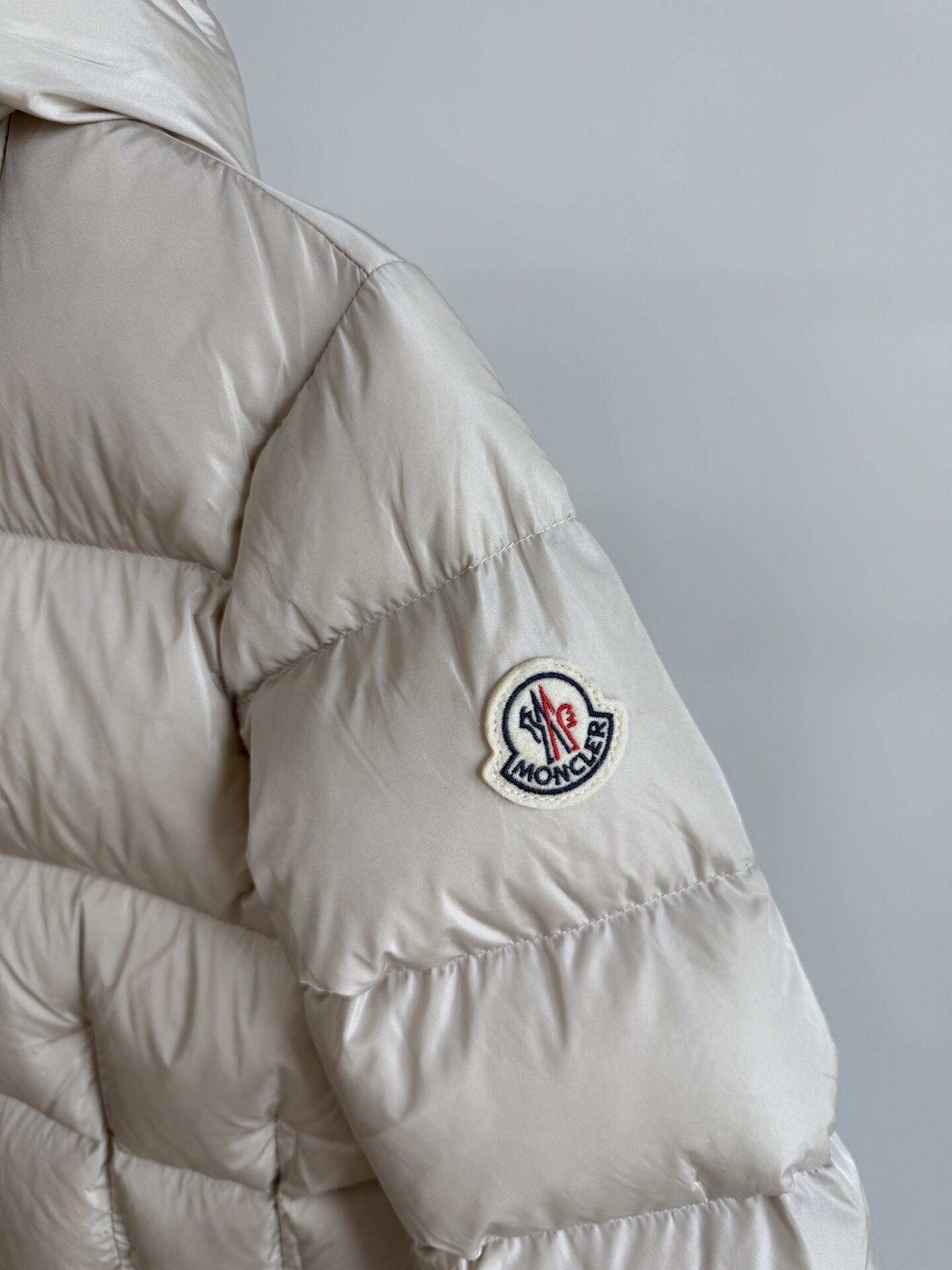 Avoce Jacket