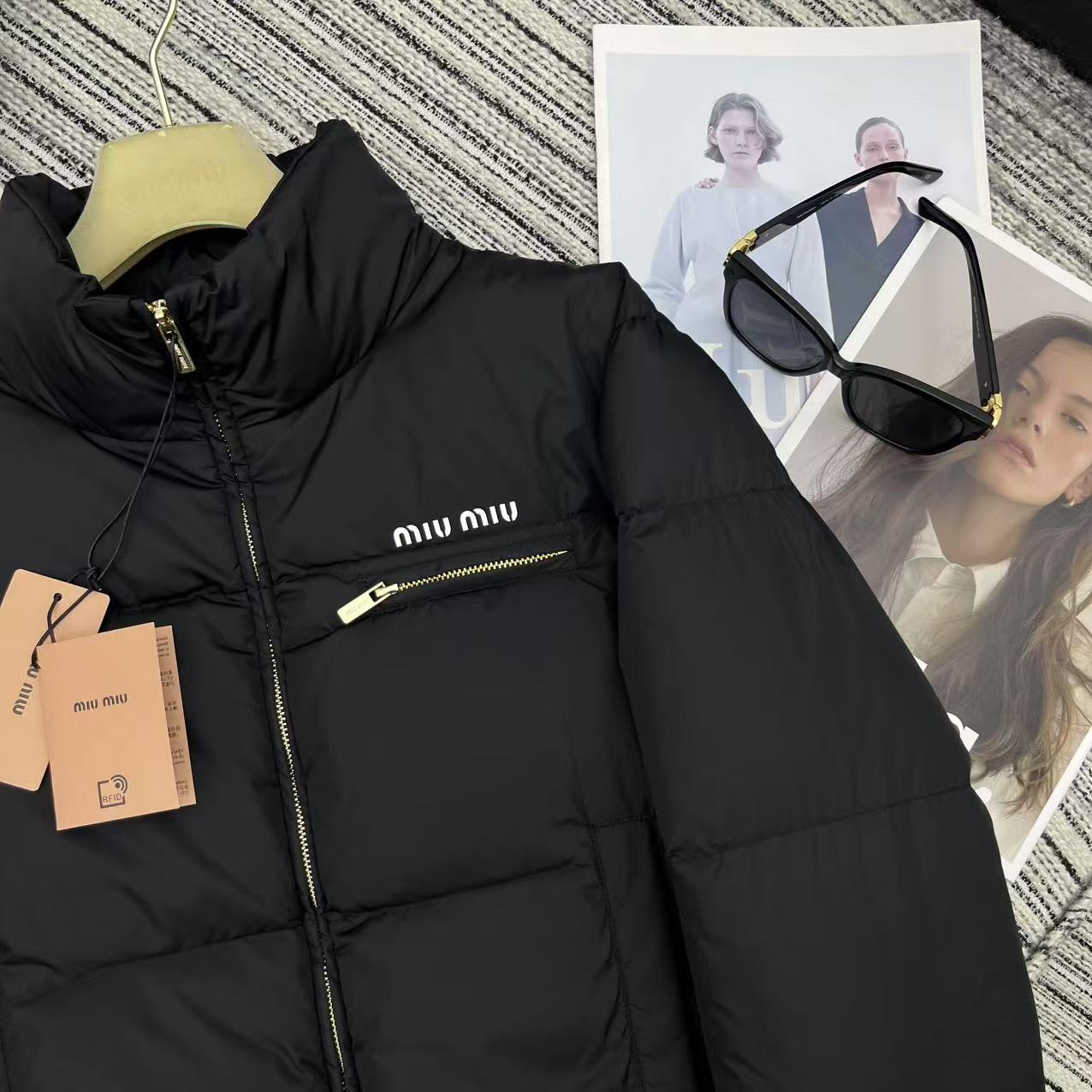 Logo Jacket