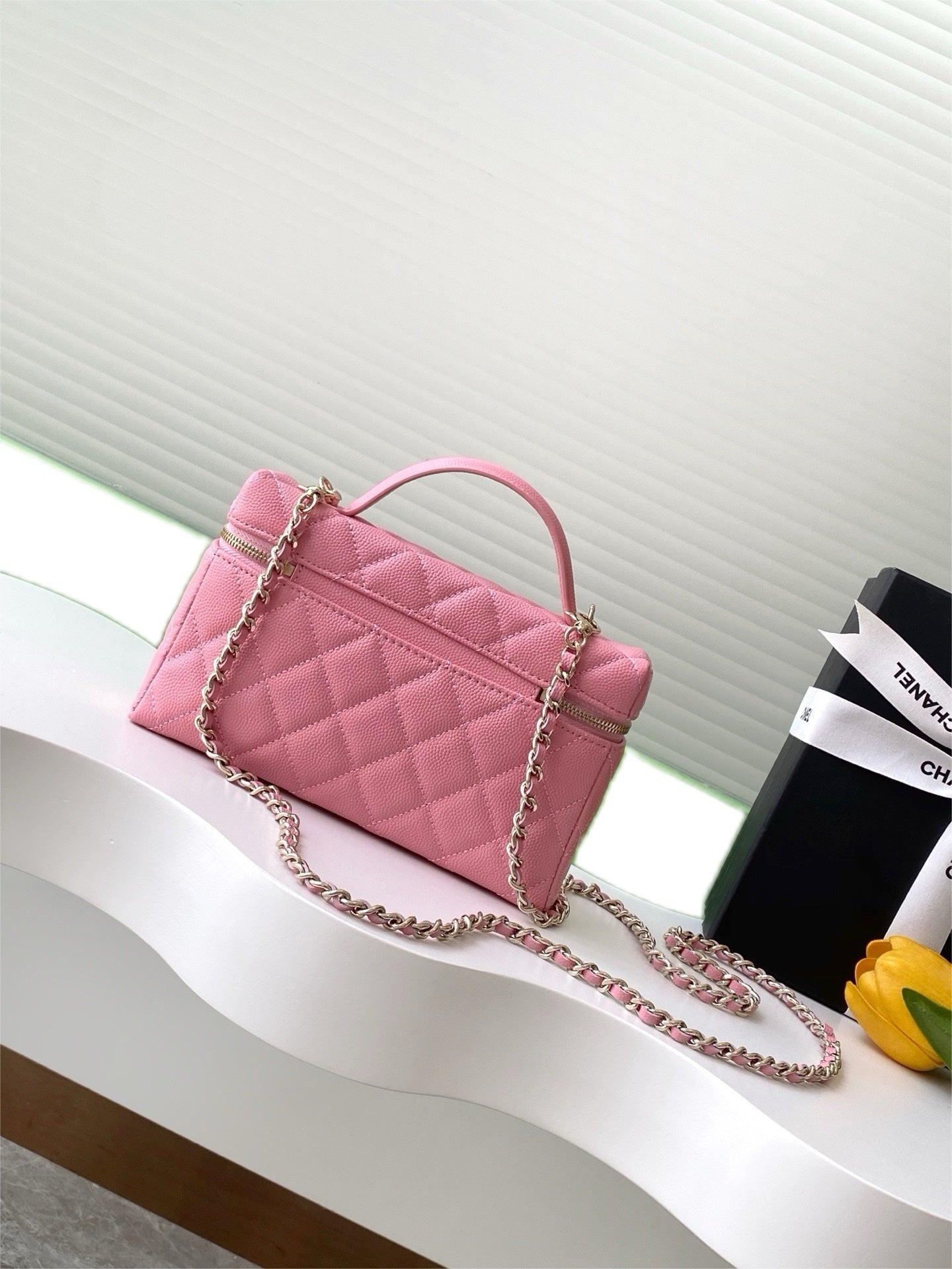 Trendy Vanity