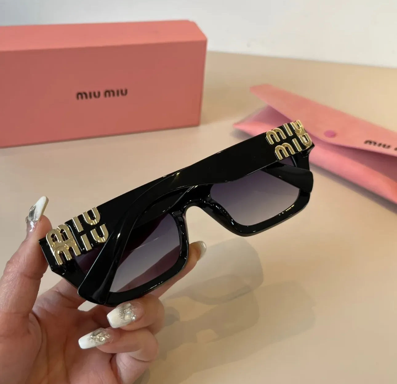 Logo Sunglasses