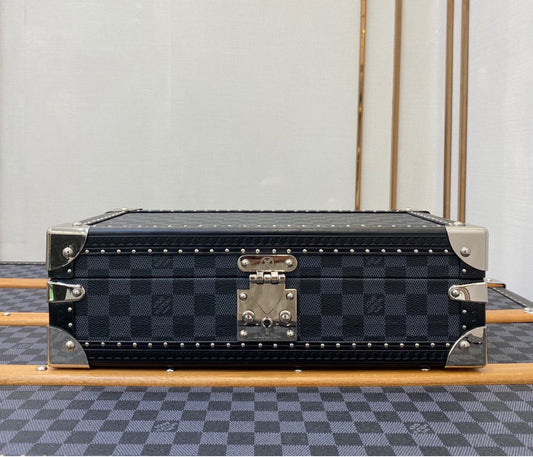 8 Watch Case