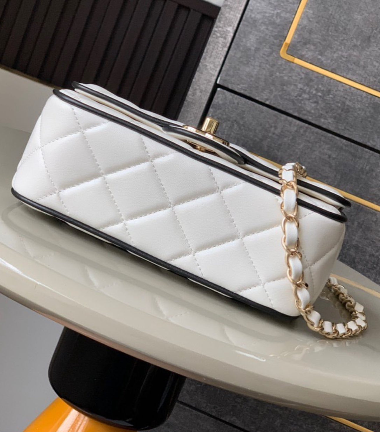 CC Classic Flap