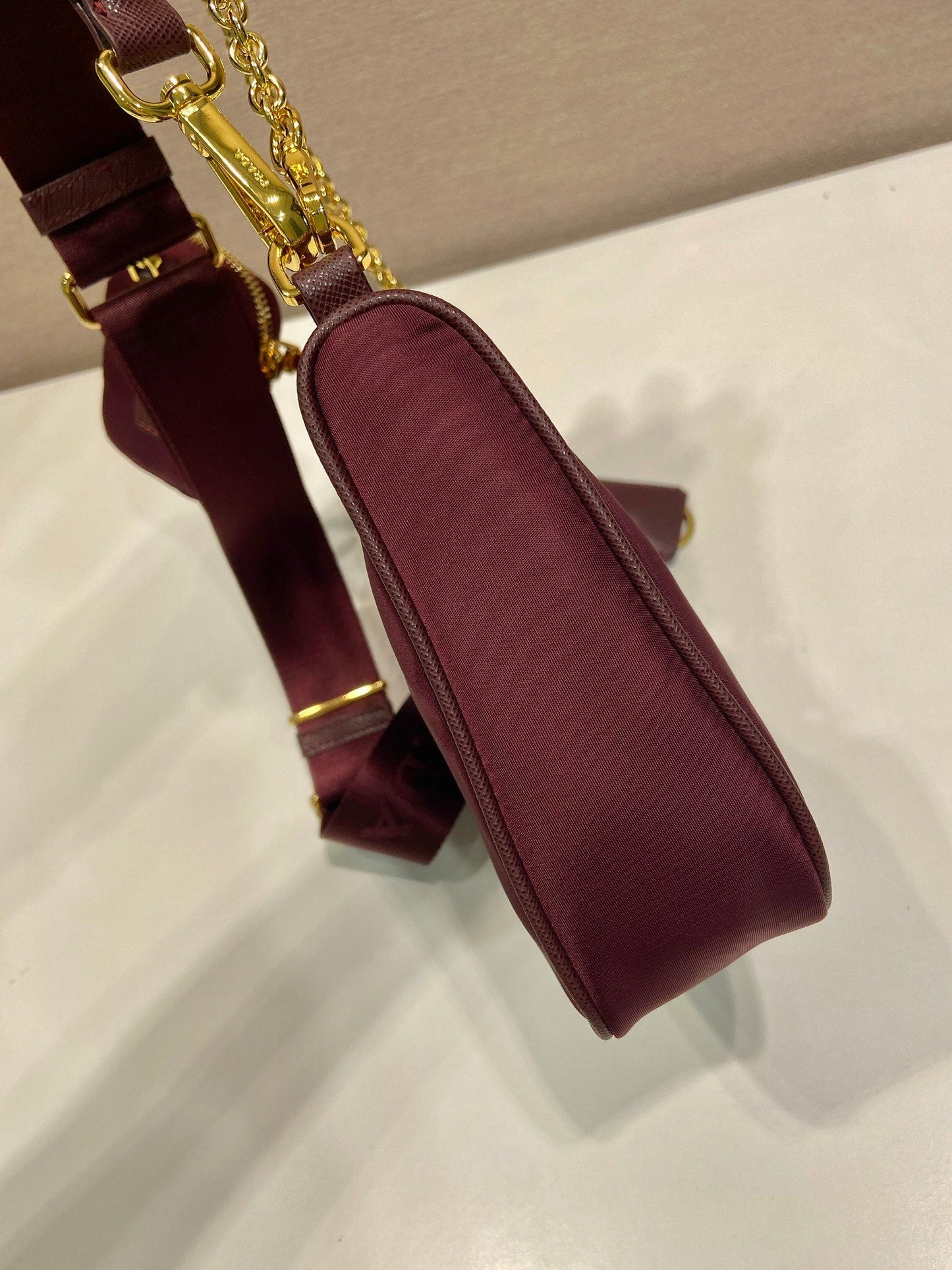 Re Edition Pochette