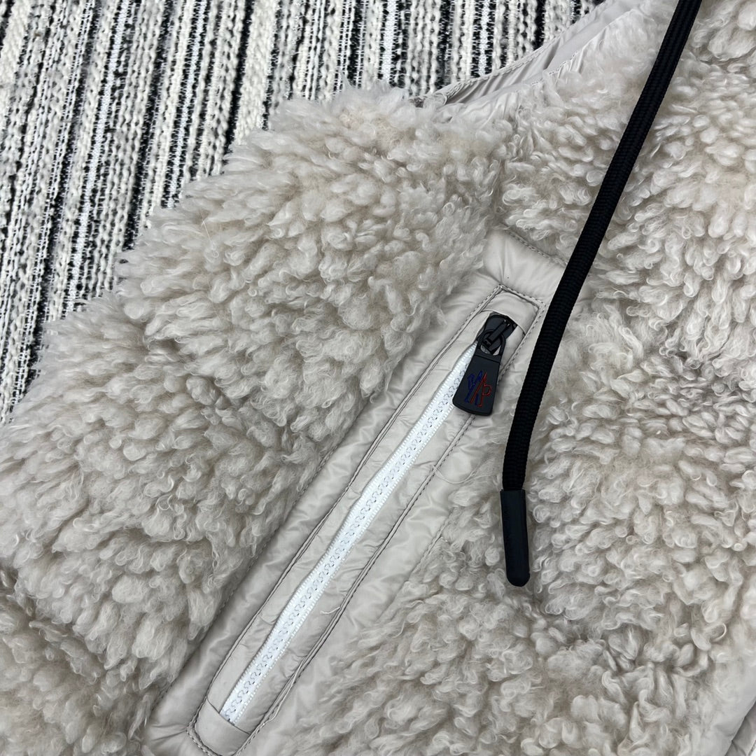 Teddy Down Gilet