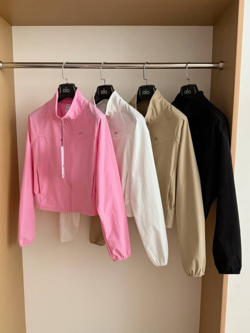 Light zip up jacket