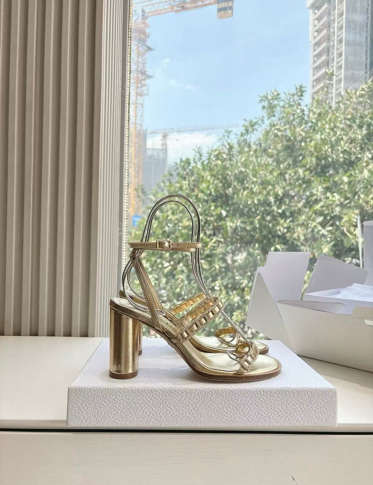 Diorissime Sandals