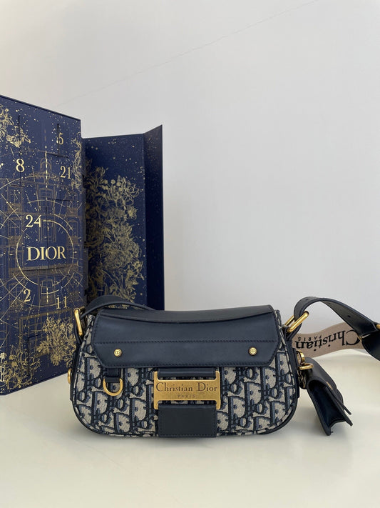 Oblique Shoulder Bag