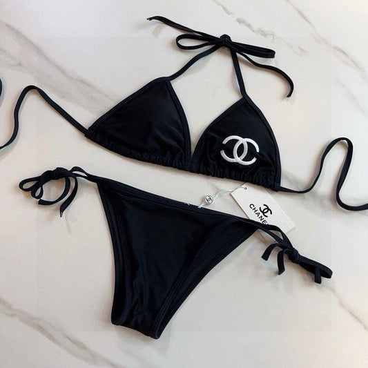 Black bikini