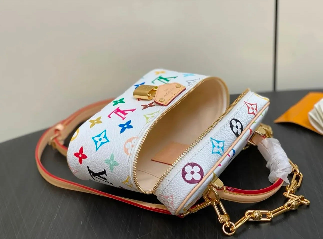 Vanity Chain Pouch