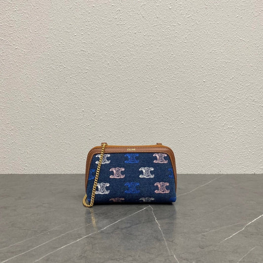 Triomphe Clutch