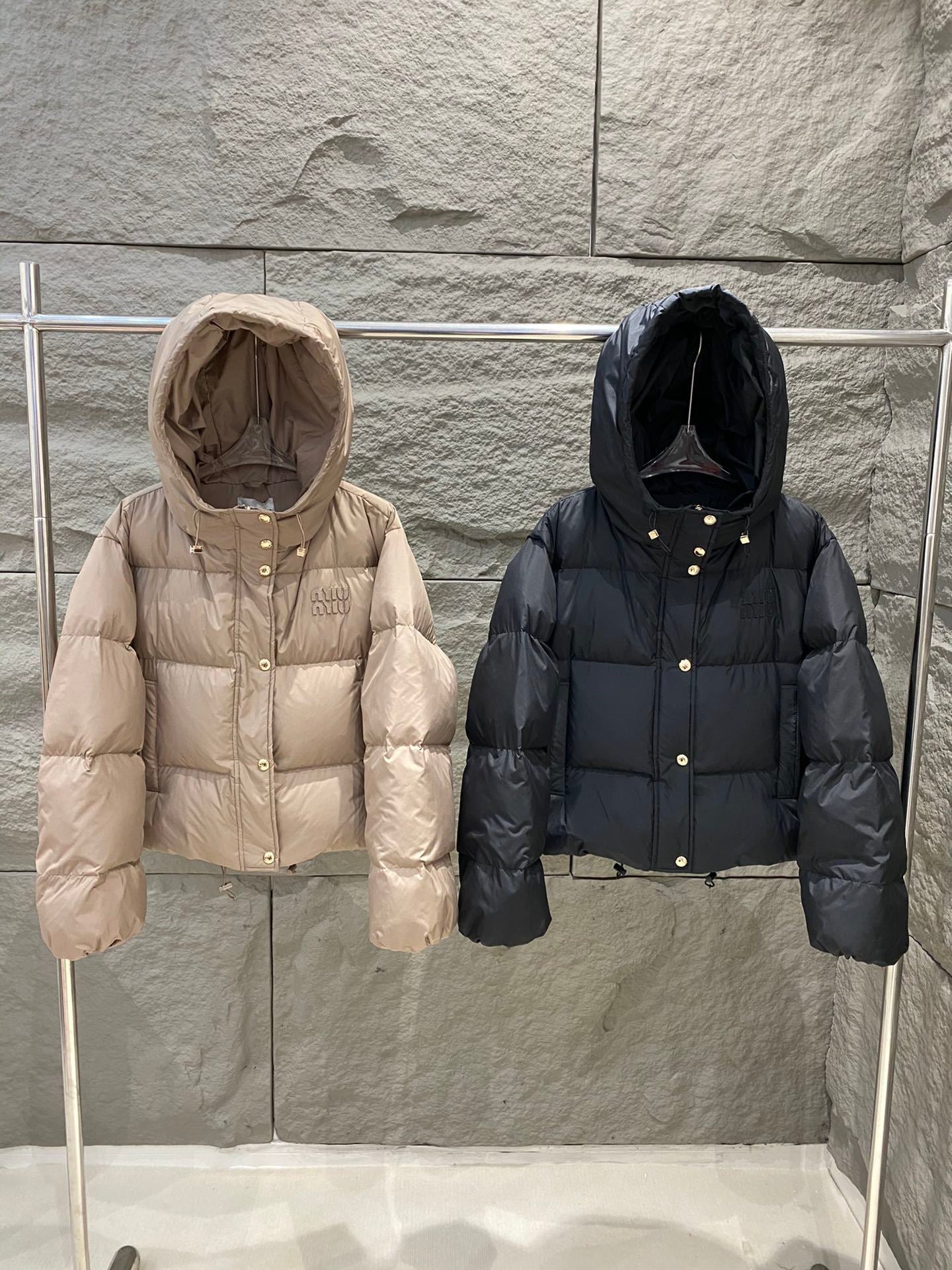 Logo Jacket
