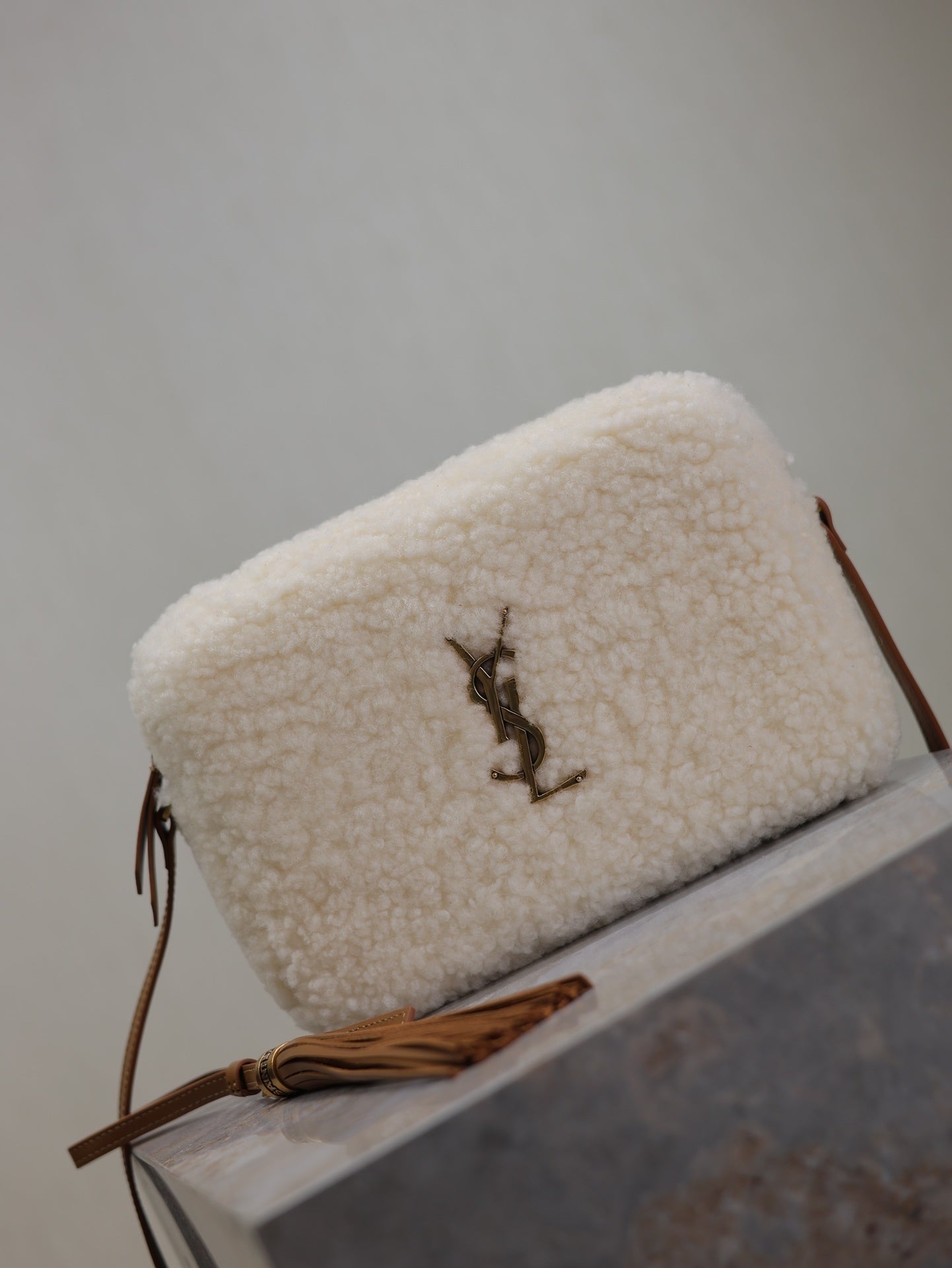 Shearling Lou Camera Bag