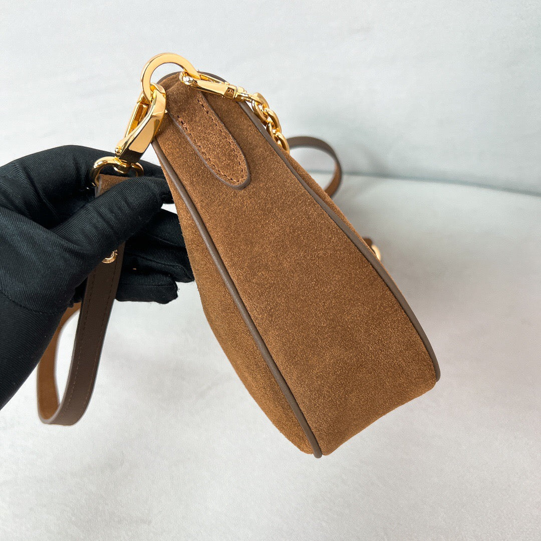 Re Edition Chain Bag