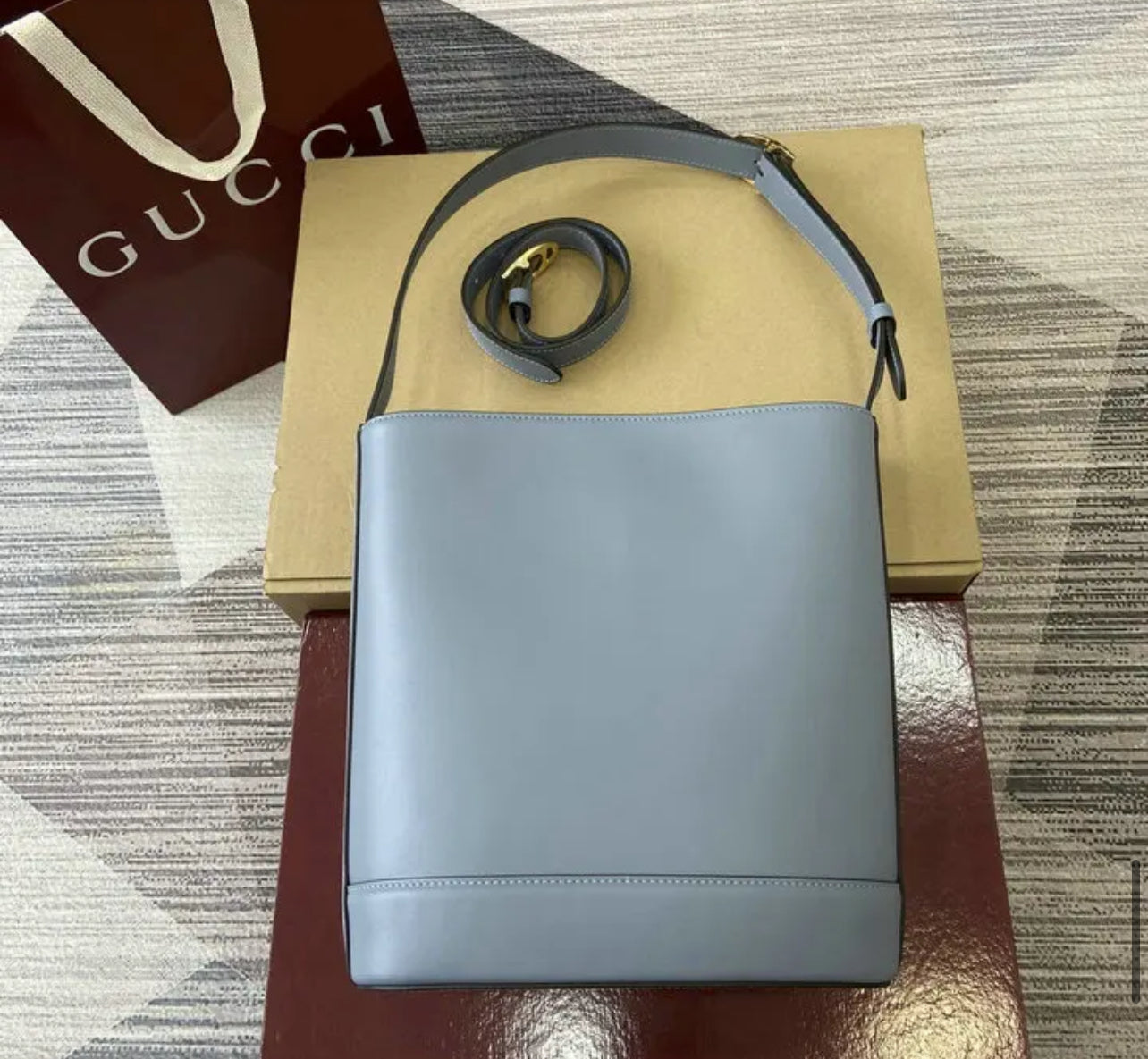 Medium Bucket Bag