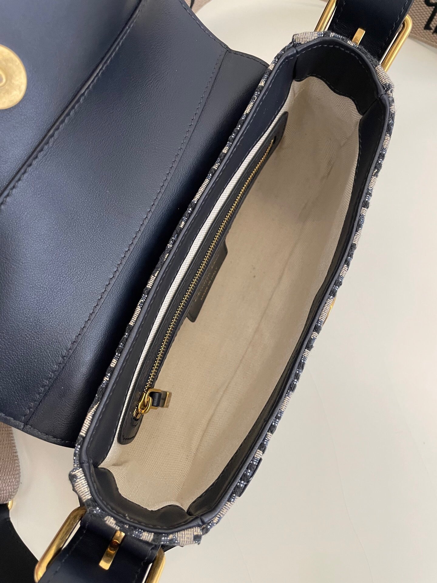 Oblique Shoulder Bag